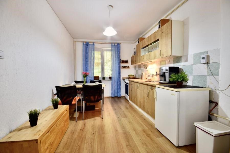 Апартаменти Apartman Jachymov - Klinovec Екстер'єр фото